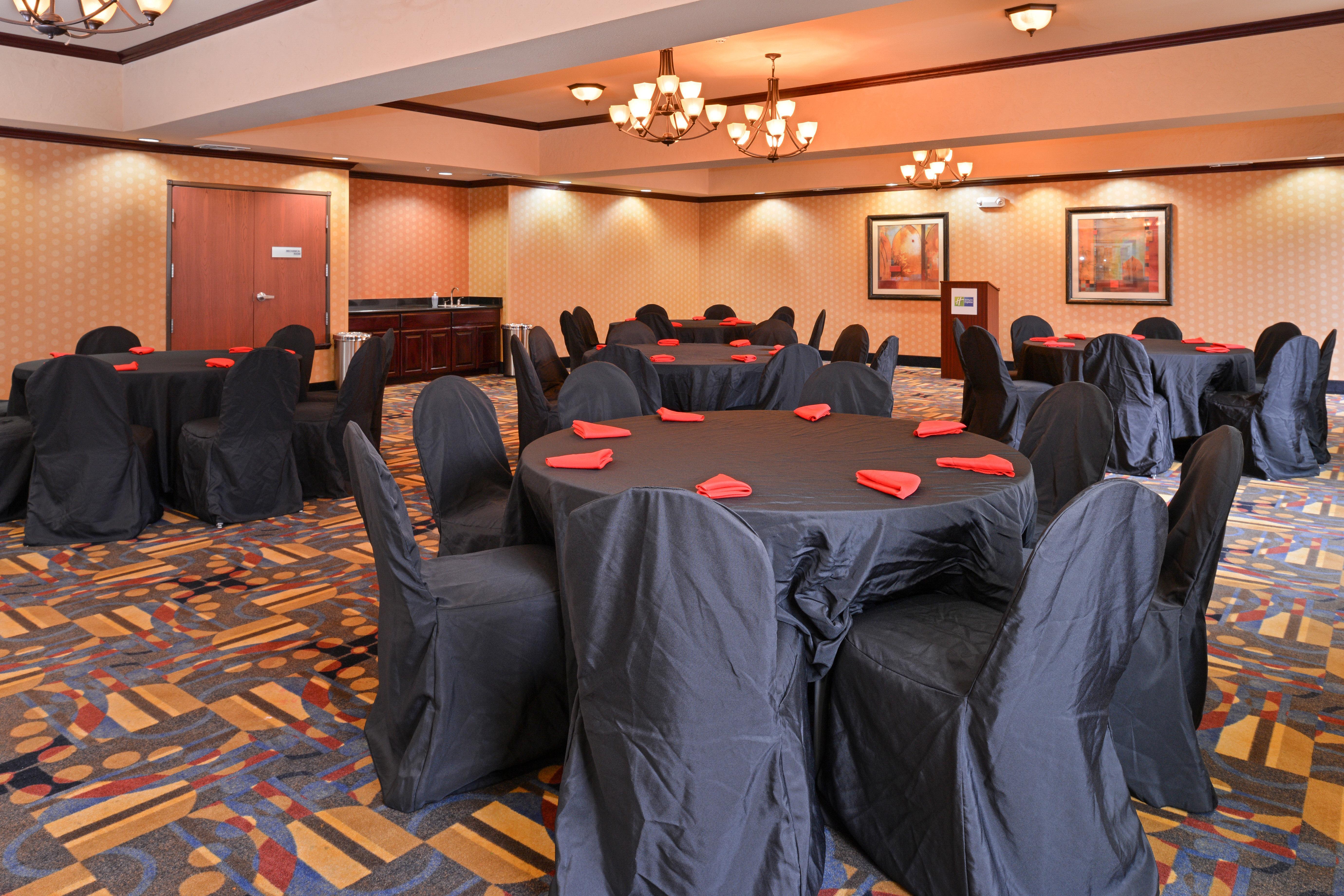 Holiday Inn Express & Suites Van Buren-Fort Smith Area, An Ihg Hotel Zewnętrze zdjęcie